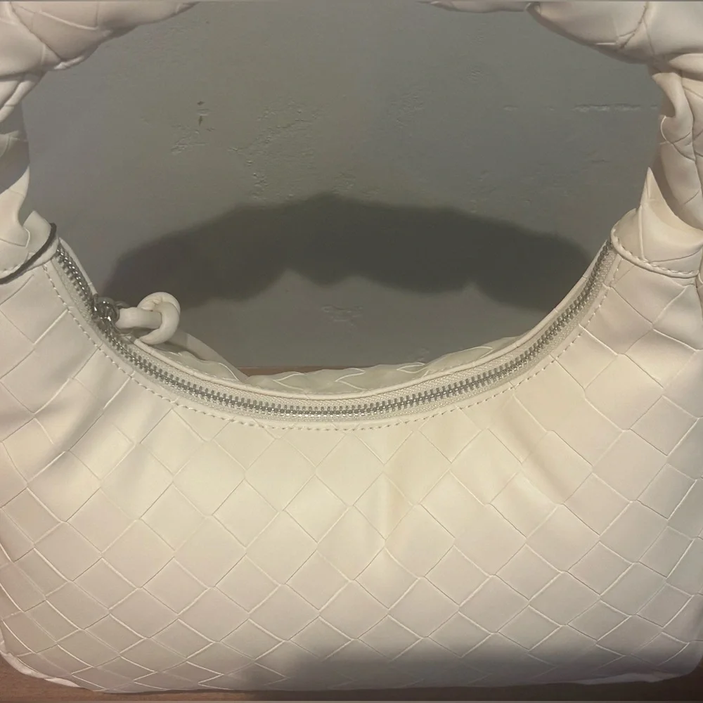 Steve Madden Blonde BWIN Embossed Hobo Shoulder Bag NWTS